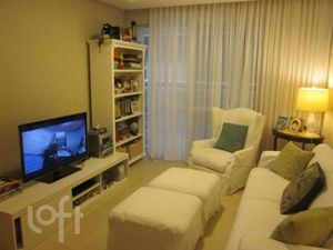 Image 1 - 869437