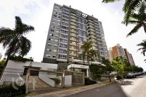 Image 33 - 869438