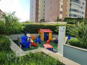 Image 33 - 869438