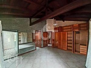 Image 3 - 869439