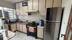 Image 4 - 869440