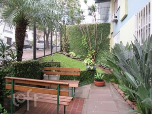 Image 16 - 869446