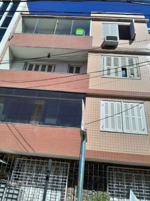 Image 18 - 869447