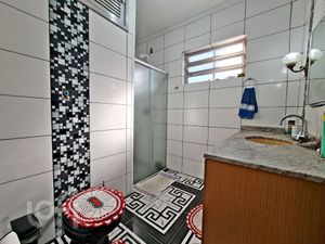 Image 13 - 869450