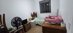 Image 6 - 869468