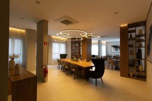 Image 15 - 869468