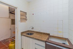 Image 19 - 869469