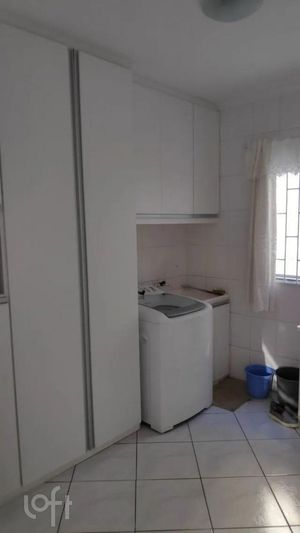 Image 6 - 869472