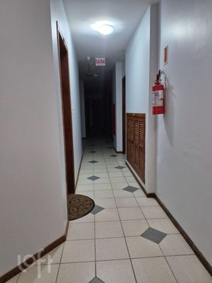 Image 30 - 869473