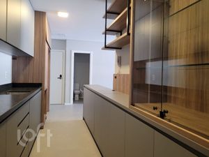 Image 15 - 869479