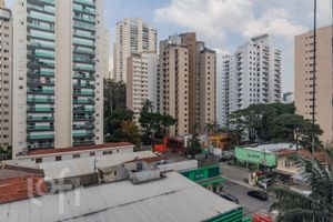 Image 3 - 869480