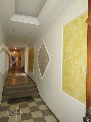 Image 1 - 869485