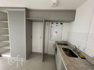 Image 3 - 869492