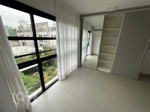 Image 11 - 869492