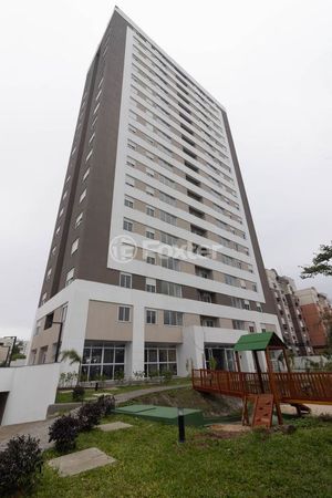 Image 33 - 869501
