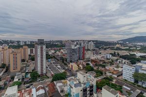 Image 3 - 869501