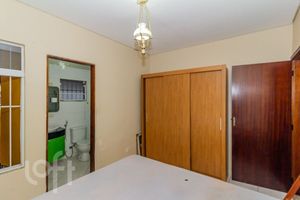 Image 8 - 869503