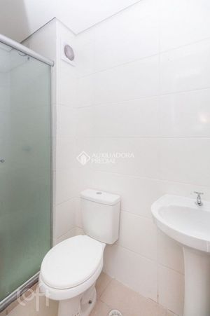 Image 6 - 869507