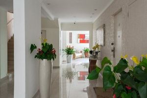 Image 29 - 869508