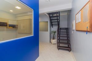 Image 35 - 869512