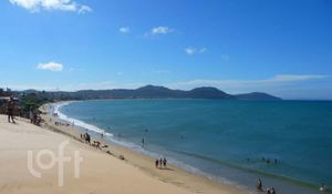 Image 15 - 869513