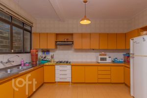 Image 4 - 869519