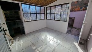 Image 11 - 869522