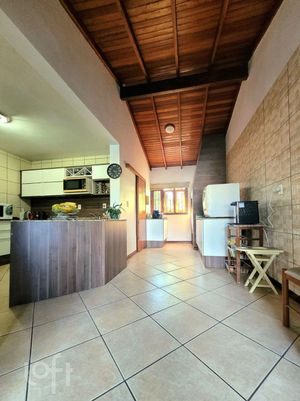 Image 39 - 869525