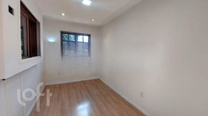 Image 7 - 869526