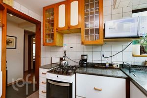 Image 14 - 869527