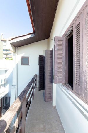 Image 22 - 869528
