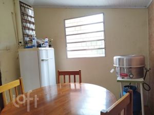 Image 32 - 869529