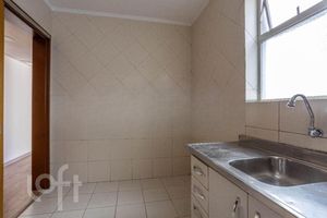 Image 3 - 869533