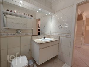 Image 14 - 869537