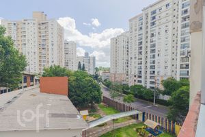 Image 23 - 869541