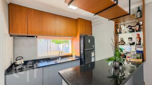 Image 7 - 869554