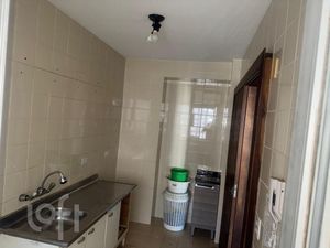 Image 7 - 869561