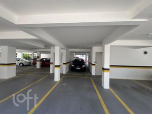 Image 13 - 869561