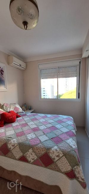 Image 7 - 869562