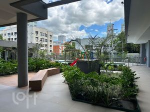 Image 17 - 869564