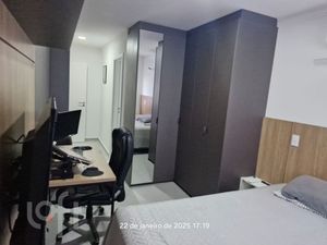 Image 21 - 869566