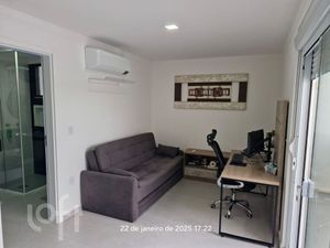 Image 32 - 869566