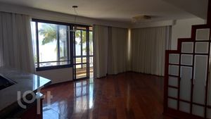 Image 7 - 869567
