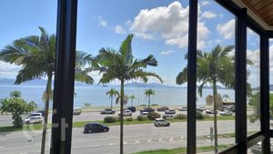 Image 0 - 869567