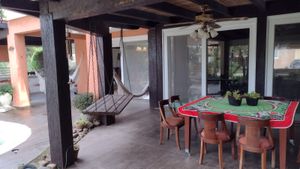 Image 10 - 869572