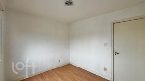 Image 18 - 869573