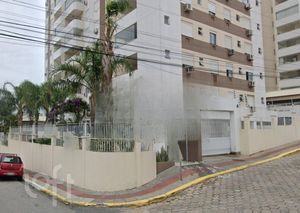 Image 40 - 869584