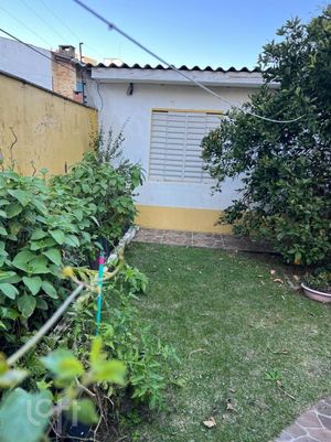 Image 16 - 869591