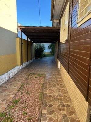 Image 4 - 869591