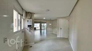 Image 15 - 869597